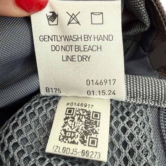 Adidas Originals Utility Waist Bag Gray Multi Pocket Crossbody Fanny Pac - Picture 5 of 10